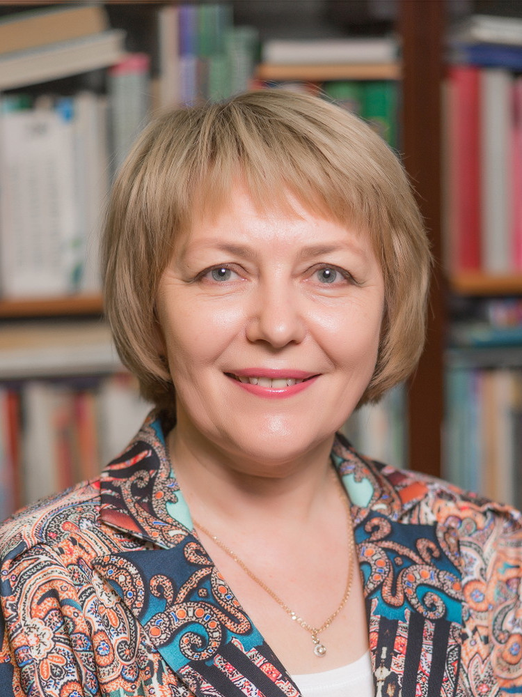 Чурикова Инна Геннадиевна.